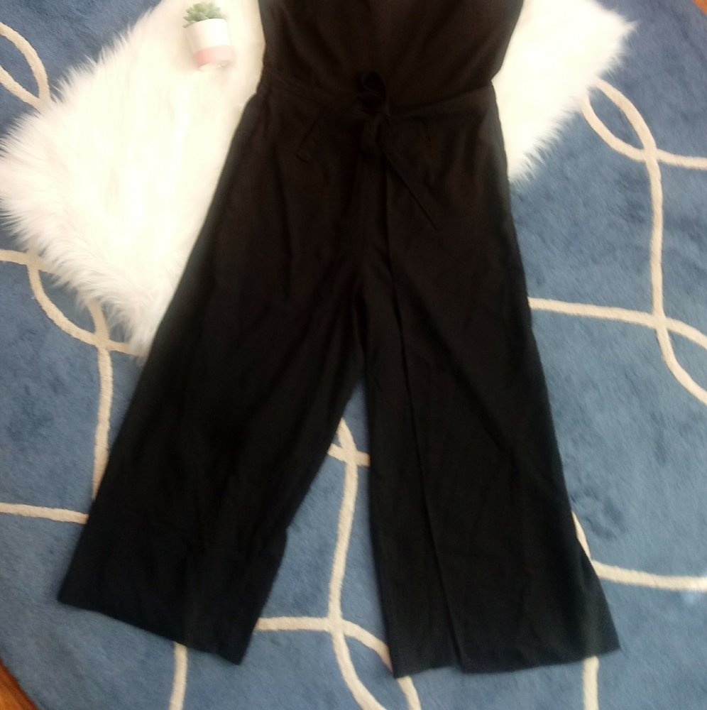 ❇ NWT ❇ Joie Mairead Black Tie Waist Wide Leg Faux Wrap Jumpsuit, Size 2 - Picture 3 of 13
